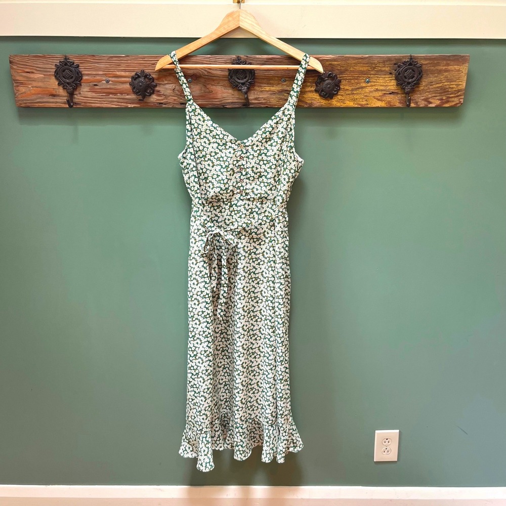 Lulus Green Daisy Floral Print Midi Dress Ruffle Hem Tie Waist CD243L Womens L
